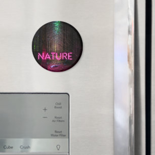 Mysteriöse Fichtenwälder Natur Neon magenta Zeiche Magnet