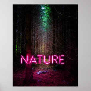 Mysterioser Fichtenwald Natur Neonmagenta Poster