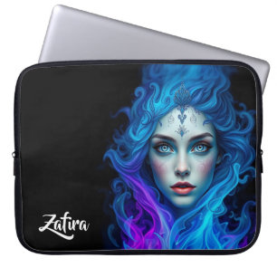 Mysterium Frau hervorgehend aus blauen und violett Laptopschutzhülle