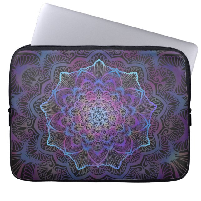 Mystic Bloom Mandala Laptopschutzhülle (Vorderseite)