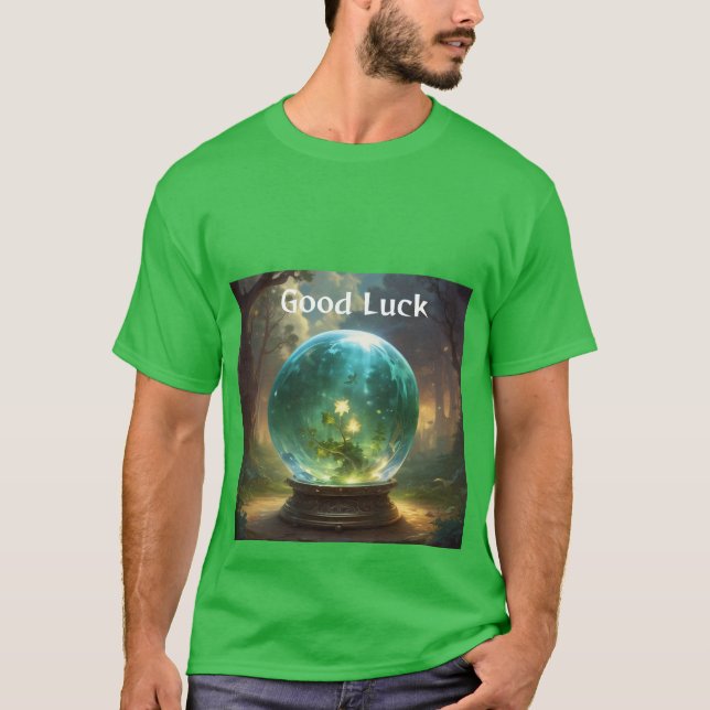 Mystic Crystal Ball Fortune Viel Glück T-Shirt (Vorderseite)