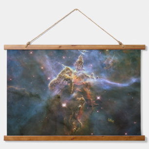 Mystic Mountain im Carina-Nebel Hubble-Weltraum Wandteppich Mit Holzrahmen