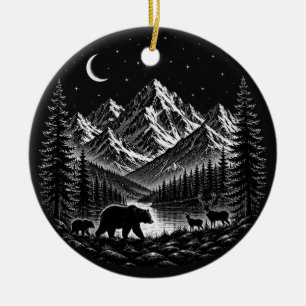 Mystic Mountain Wilderness Nacht im Linocut-Stil Keramik Ornament