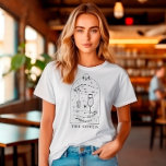 Mystic Tarot Card Junggeselinnen-Abschied Der Cove T-Shirt<br><div class="desc">Dieses Design besticht durch ein mystisches Tarot-Kartendesign mit modernen himmlischen Schriftart. Sehen Sie sich die gesamte Kollektion an,  um mehr passende Artikel zu finden!</div>