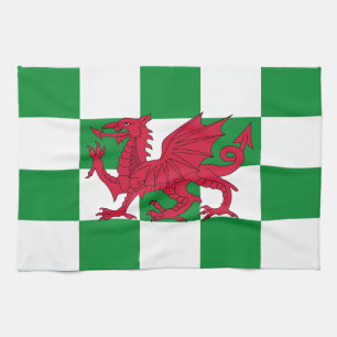Mystical Red Celtic Dragon Flag Wales Geschirrtuch