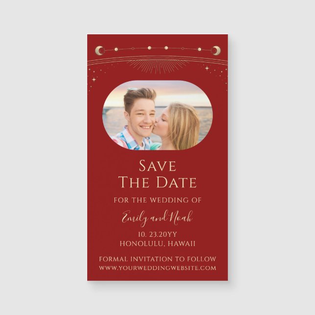 Mystical Red Gold Sun Moon Stars Save the Date Magnetkarte (Vorderseite)