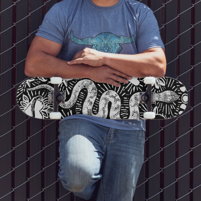Mystical Snake Lunar White Skateboard (Außenbereich 3)
