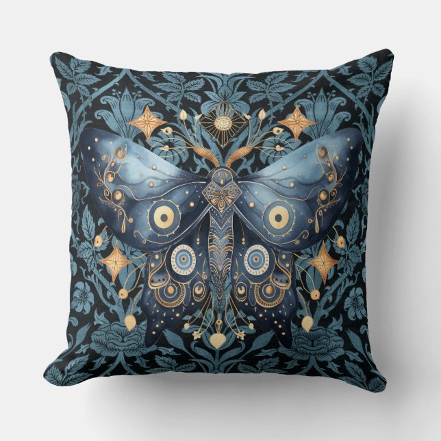 Mystical Watercolor Blue and Gold Night Moth Kissen (Vorderseite)