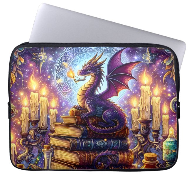 Mystische Drachen-Zauberer-Bücher Laptopschutzhülle (Vorderseite)