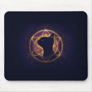 Mystische Katze innerhalb des heiligen Kreises Mousepad