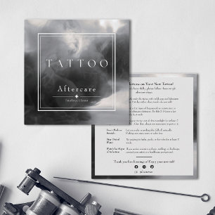 Mystische schwarze Tinte Tattoo Aftercare Instruct Quadratische Visitenkarte