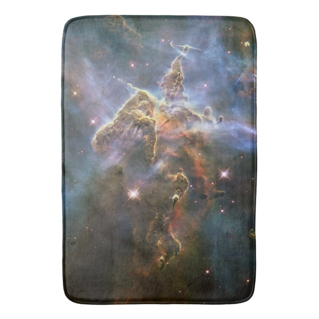 Mystischer Berg in Carina Nebula Hubble Space Badematte (Vorderseite Vertikal)