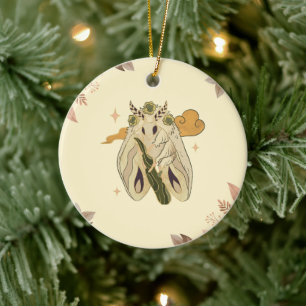 Mystischer Nachtfalter, Sterne und goldene Wolke Keramik Ornament