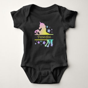 Mythische Pastellfarben von Unicorn personalisiere Baby Strampler