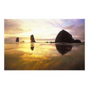 N.A., USA, Oregon, Cannon Beach Sunset mit Fotodruck