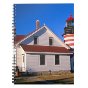 NA, USA, Maine.  West Quoddy Leuchtturm in der Nä Notizblock