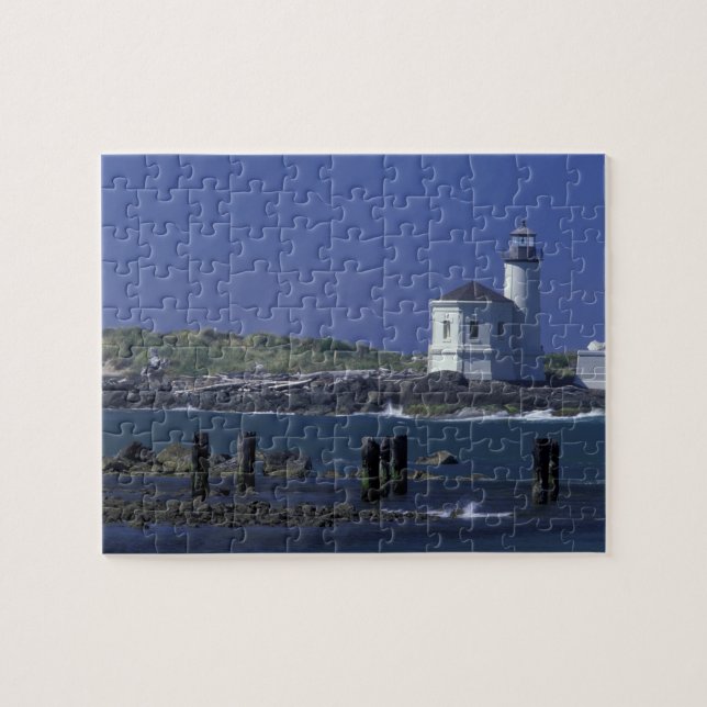 NA, USA, Oregon, Bandon, Coquille Lighthouse Puzzle (Horizontal)