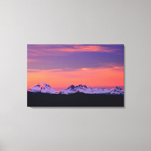 NA, USA, Oregon, The Three Sisters Mountains Leinwanddruck