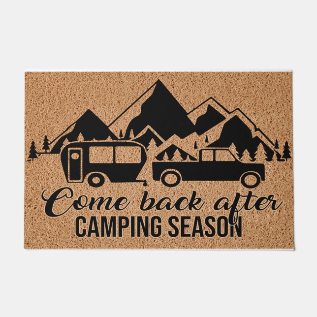 Nach der Camping-Saison kommen Fußmatte (Vorderseite)