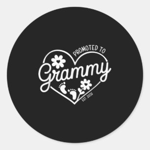 Nach Grammy Est befördert. 2026 Oma, New Baby Ann Runder Aufkleber
