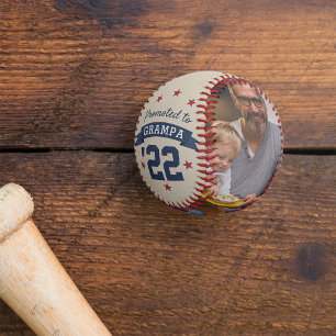 Nach Grampa befördert Neues Großvater-Foto Baseball