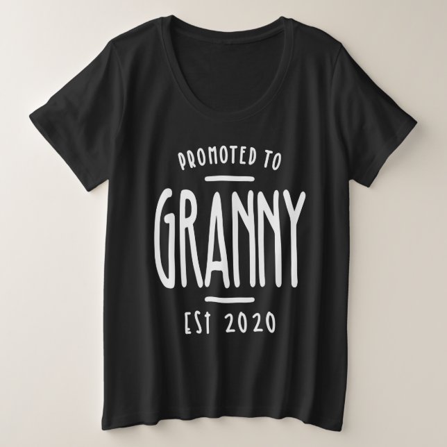 Nach Granny Est befördert. Oma-Geschenk 2020 Große Größe T-Shirt (Design vorne)
