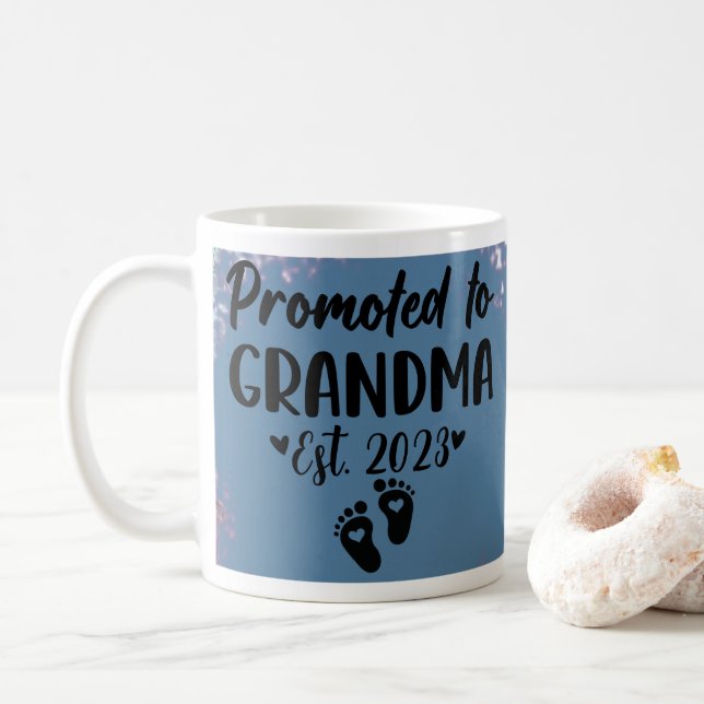 Nach Großmutter Custom befördert Kaffeetasse (Mit Donut)