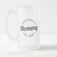Nach Mommy Est befördert. 2026