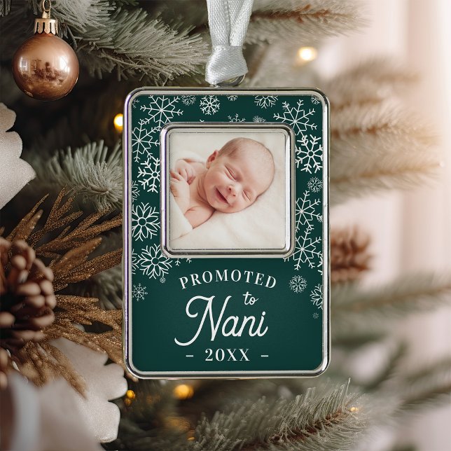 Nach Nani befördert | Baby Foto Oma Rahmen-Ornament Silber (Von Creator hochgeladen)