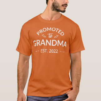 Nach Oma Est 2022 gefördert II T-Shirt