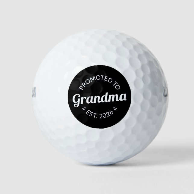 Nach Oma Est befördert. 2026 Golfball (Vorderseite)