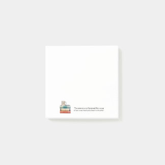 Nachbildung auf dem Stapel von Büchern Post-it Klebezettel