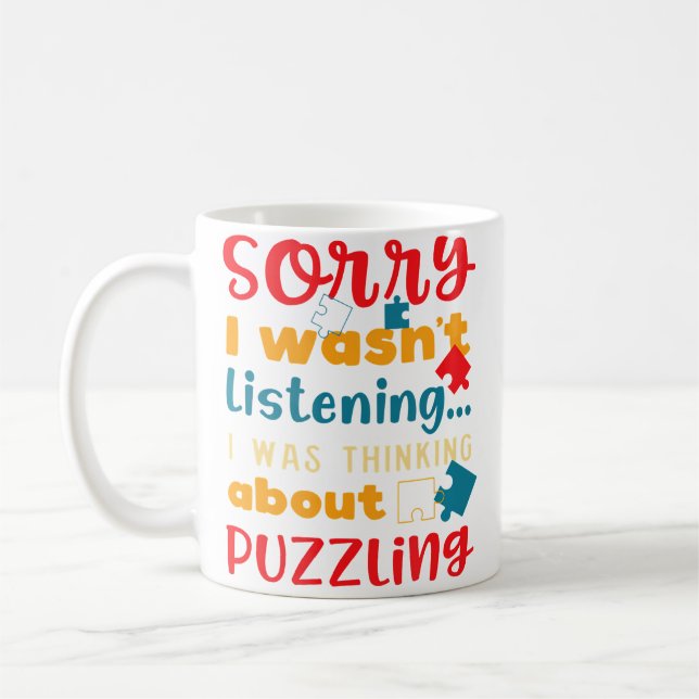 Nachdenken über das rätselhafte Jigsaw-Hobby-Puzzl Kaffeetasse (Links)