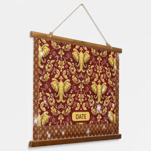 Nachhaltige Opulenz: Crimson & Gold Elephant Des Wandteppich Mit Holzrahmen