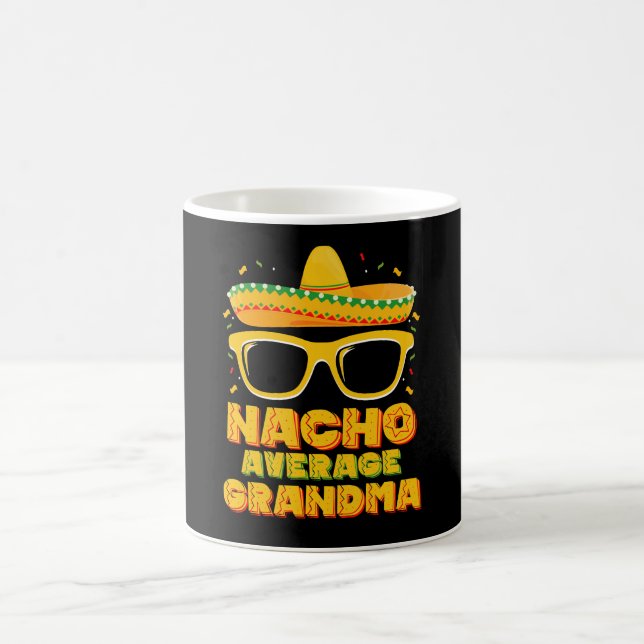 Nacho Average Oma Cinco De Mayo Family Kaffeetasse (Mittel)