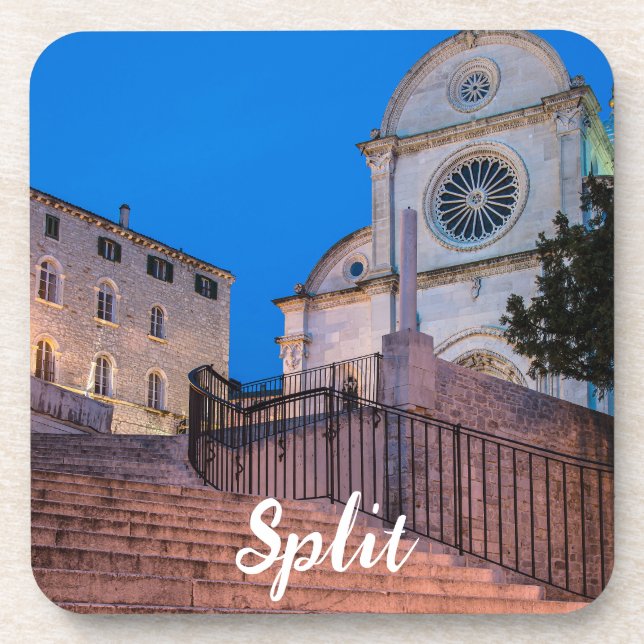 Nachtblick auf Treppe und Kirche in Split, Kroatie Getränkeuntersetzer (Vorderseite)
