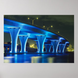 Nachtbrücke am Hafen von Miami, Florida Poster