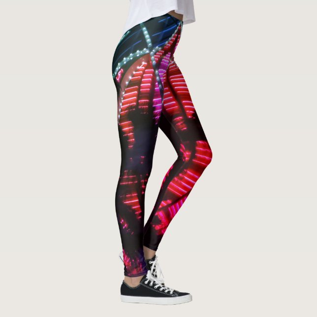 Nachtlicht Vegas Flamingo Leggings (Rechts)