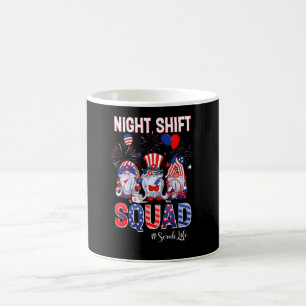 Nachtschicht-Team Scrub Leben Krankenschwester Pat Kaffeetasse