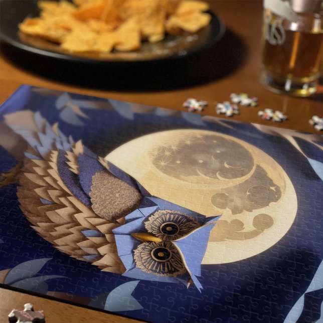 Nachtschwärmer im Baum, Holzmoon Papier blauer Pap Puzzle (Night owl puzzle with full moon: A paper craft enchanted forest scene on a magical woodland evening.)