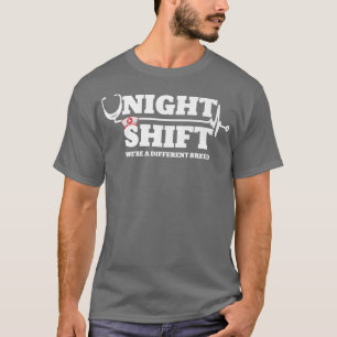 Nachtverschiebung Unterschiedliches Rasse Stethosc T-Shirt