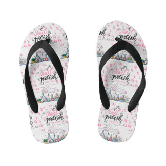 Nägel-Salon mit Dekoration Kinderbadesandalen