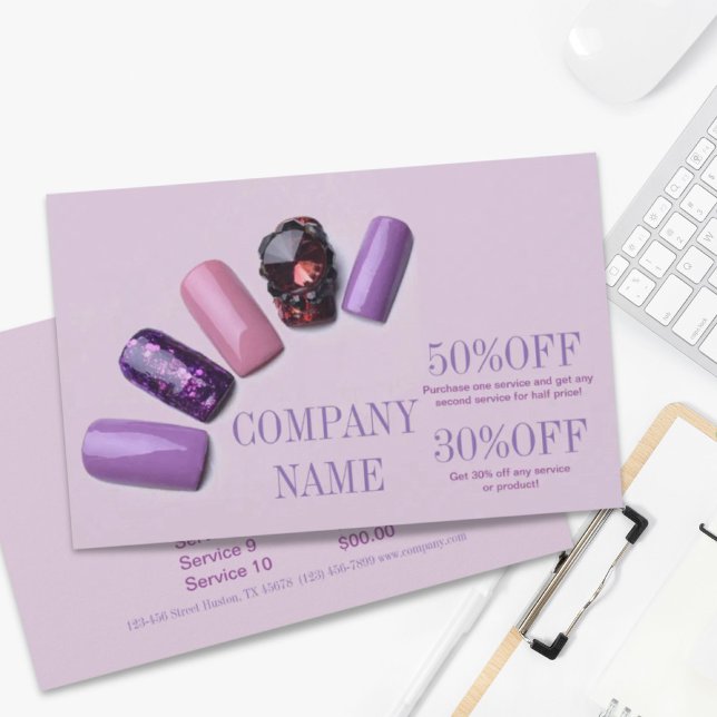 Nagel-Salon mit eleganten Maniküren Flyer (modern elegant manicure nails nail salon flyer)