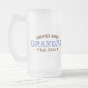 Nagelneuer Großvater Est. 2018 (lila) Mattglas Bierglas