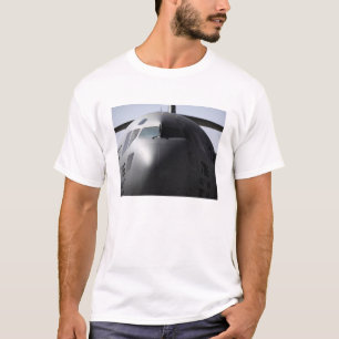 Nah-up der Vorderseite eines C-17-Globemaster III T-Shirt