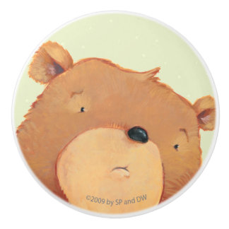 Nahaufnahme des großen Braunbären Keramikknauf