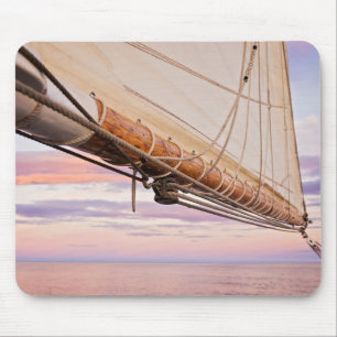 Nahaufnahme des Segels und der Seile Maine, Mousepad