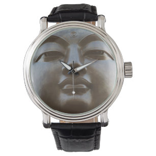 Nahaufnahme einer Buddha-Statue Armbanduhr