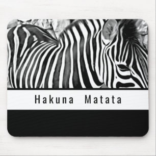 Nahaufnahme eines Zebras in Schwarzweiß Mousepad