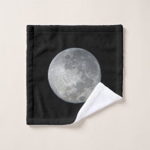 Nahaufnahme Vollmond im Nachthimmel. Fotografie